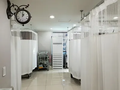 본한의원 사진 3 (업체가 네이버 플레이스에 올린 사진)