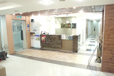 동준한의원 사진 1 (업체가 네이버 플레이스에 올린 사진)