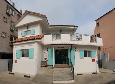 연당한의원 사진 1 (업체가 네이버 플레이스에 올린 사진)