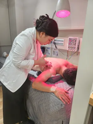 지성한의원 사진 2 (업체가 네이버 플레이스에 올린 사진)
