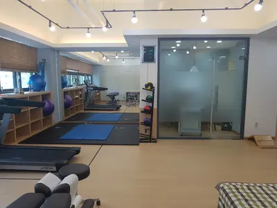 소나무한의원 사진 2 (업체가 네이버 플레이스에 올린 사진)