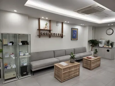 백한의원 사진 3 (업체가 네이버 플레이스에 올린 사진)