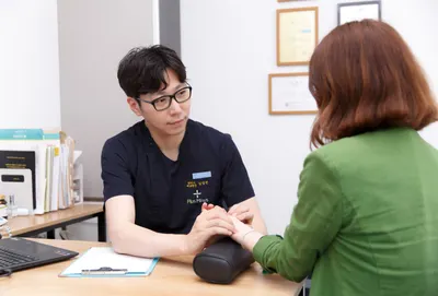 플러스마이너스한의원 사진 2 (업체가 네이버 플레이스에 올린 사진)