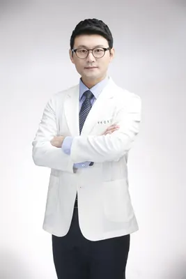 단풍나무한의원 사진 1 (업체가 네이버 플레이스에 올린 사진)