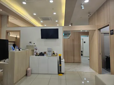 스마일한의원 사진 3 (업체가 네이버 플레이스에 올린 사진)