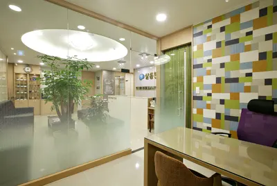 샬롬한의원 사진 2 (업체가 네이버 플레이스에 올린 사진)