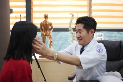 이병철한의원 사진 1 (업체가 네이버 플레이스에 올린 사진)