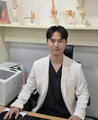 하르방한의원 사진 1 (업체가 네이버 플레이스에 올린 사진)