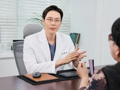 아나파한의원 사진 3 (업체가 네이버 플레이스에 올린 사진)