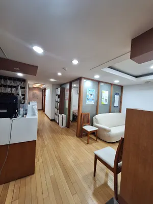 모모한의원 사진 3 (업체가 네이버 플레이스에 올린 사진)