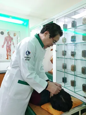 한국한의원 사진 3 (업체가 네이버 플레이스에 올린 사진)